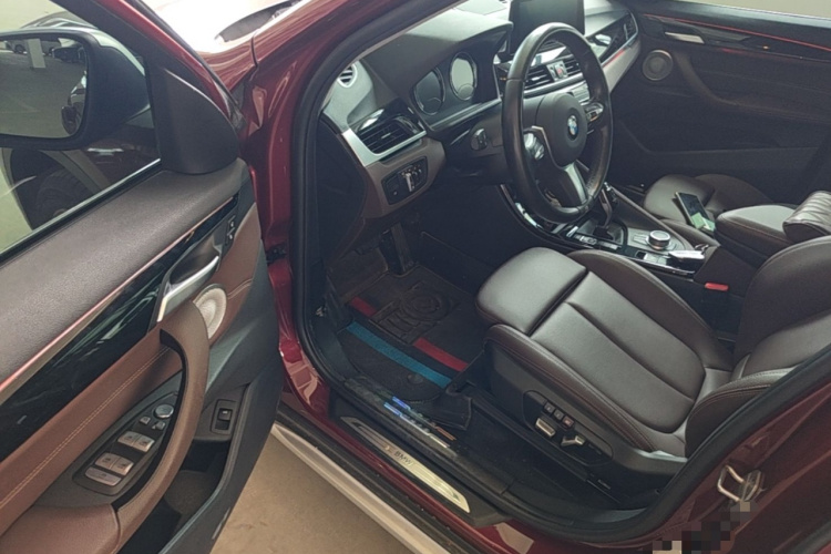 BMW X1 2021 car image #18