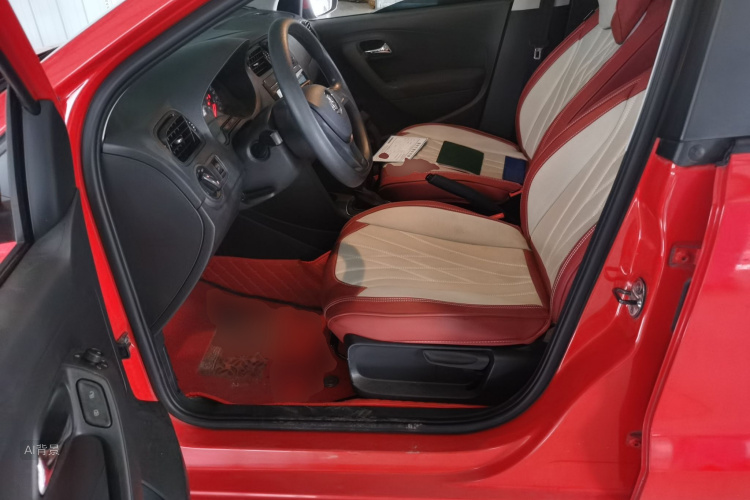 Volkswagen Polo 2018 car image #17