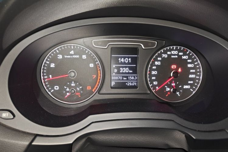 Audi Q3 2015 #8 Audi Q3 2015 car image #8