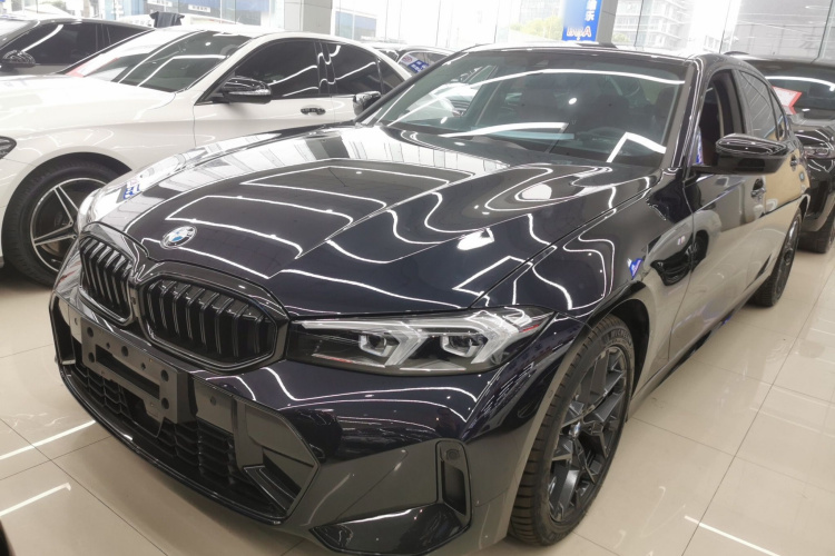 BMW 3 Series 2025 изображение автомобиля #2