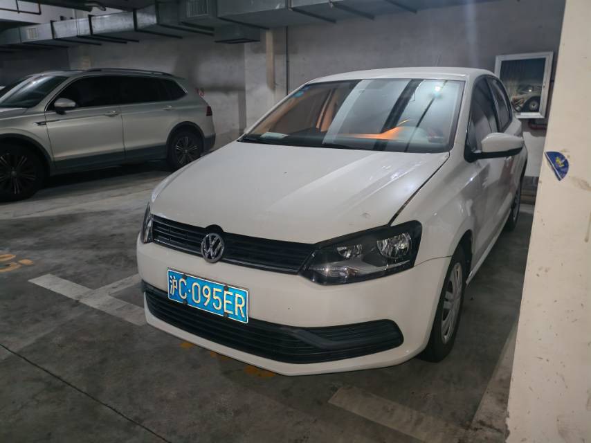 Volkswagen Polo 2018 Volkswagen Polo 2018 car image