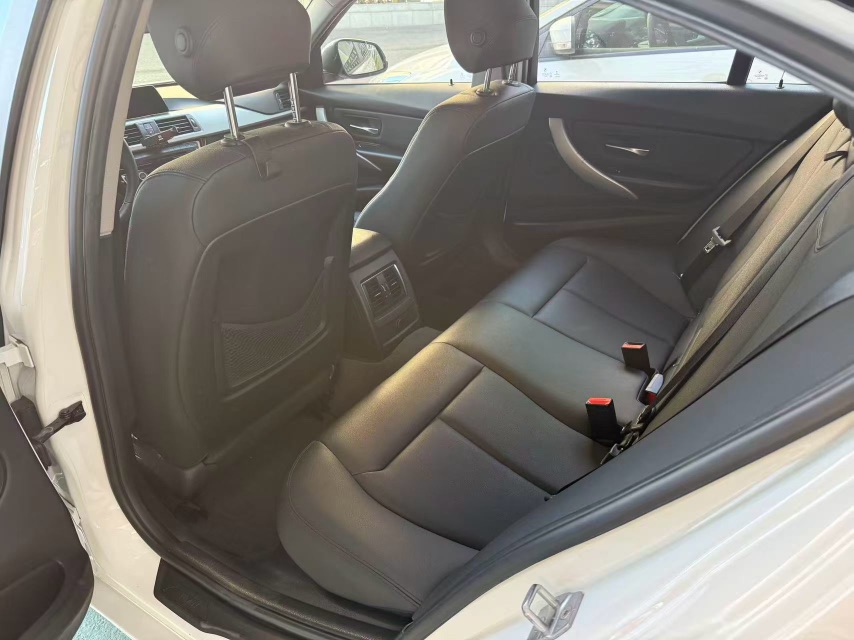 BMW 3 Series 2016 #4 BMW 3 Series 2016 immagine di auto #4