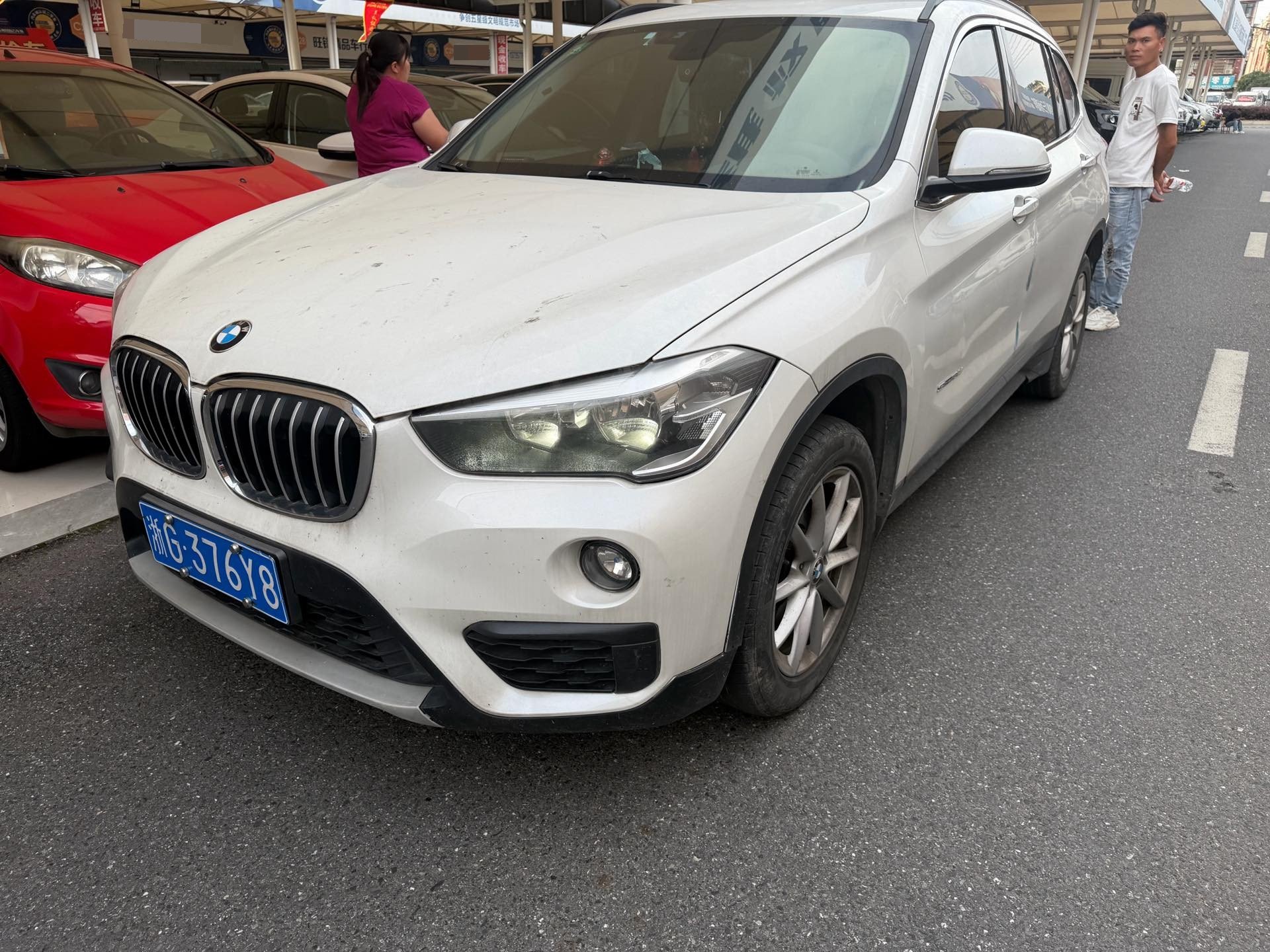 BMW X1 2017 BMW X1 2017 car image