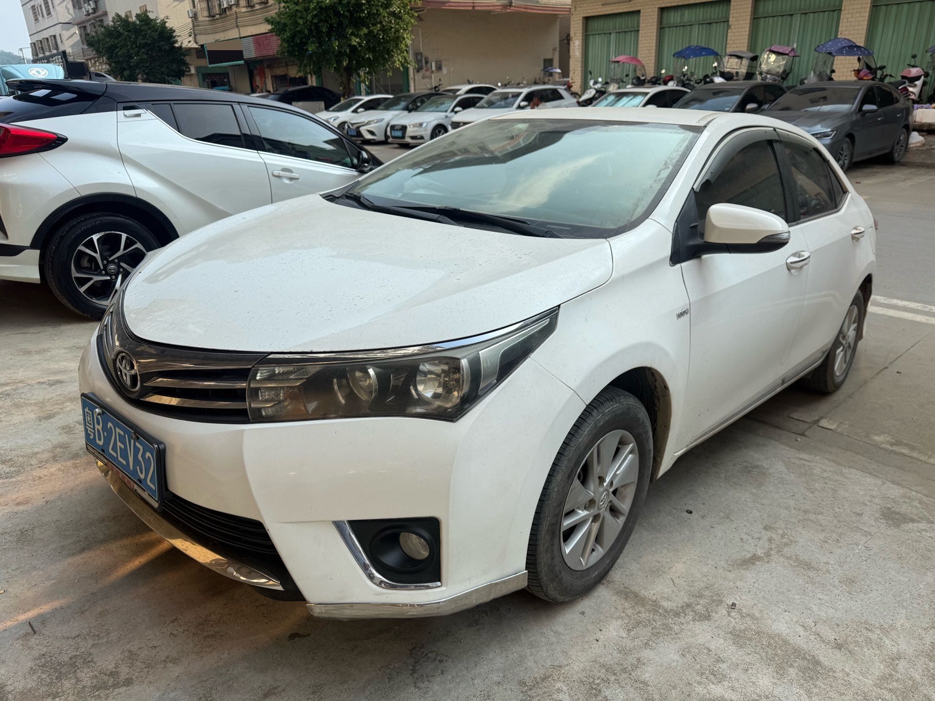 Toyota Corolla 2015 Toyota Corolla 2015 car image