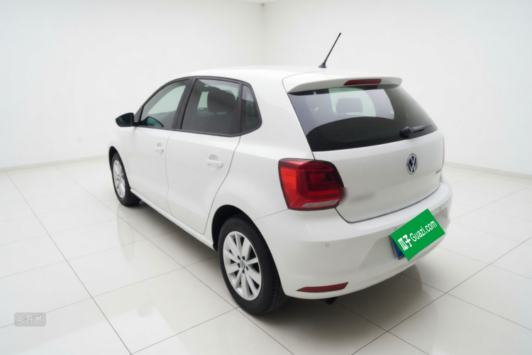 Volkswagen Polo 2015 #5 Volkswagen Polo 2015 car image #5
