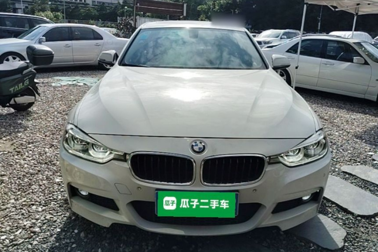 BMW 3 Series 2017 #3 BMW 3 Series 2017 car image #3