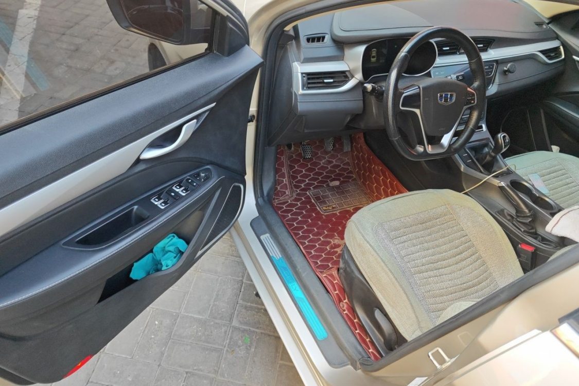 GEELY Emgrand 2018 #23 GEELY Emgrand 2018 car image #23