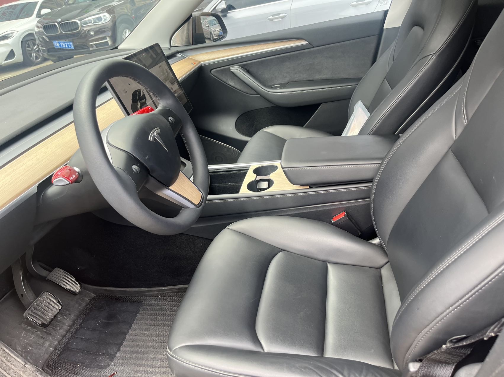 Tesla Model Y 2021 #3 Tesla Model Y 2021 car image #3