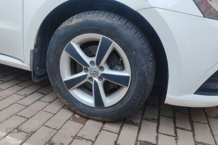 Volkswagen Lavida 2016 car image #9