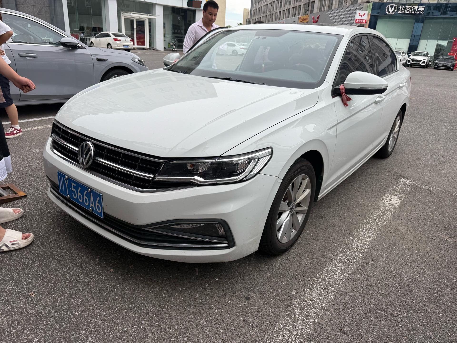 Volkswagen Bora 2021 car image 