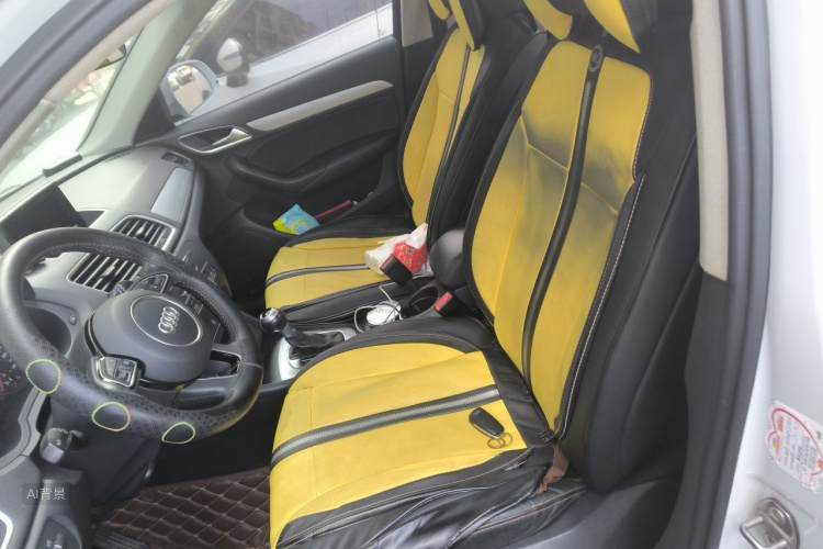 Audi Q3 2018 car image #17