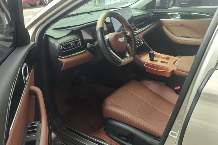 GEELY Emgrand 2026 car image #6
