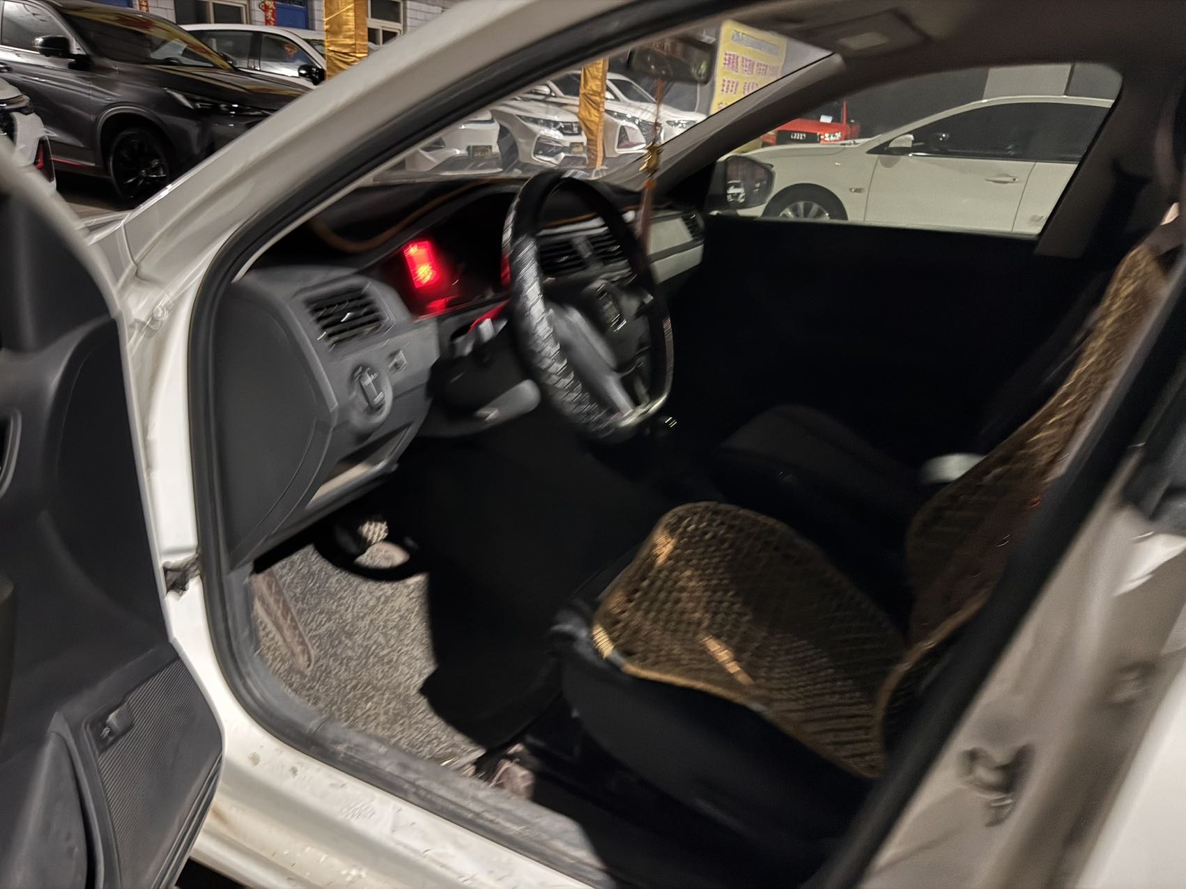 Volkswagen Santana 2019 #2 Volkswagen Santana 2019 car image #2