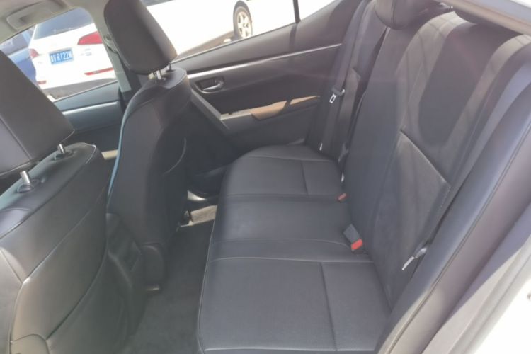 Toyota Corolla 2019 car image #17