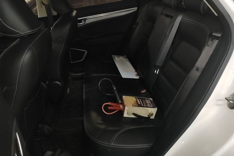 GEELY Emgrand GS 2019 car image #17
