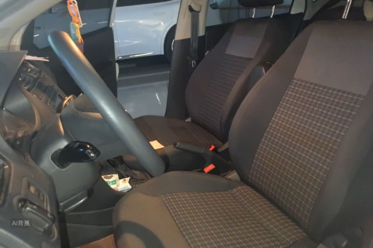 Volkswagen Polo 2015 car image #17