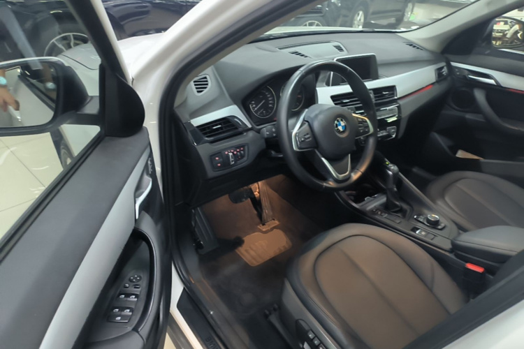 BMW X1 2017 #16 BMW X1 2017 car image #16