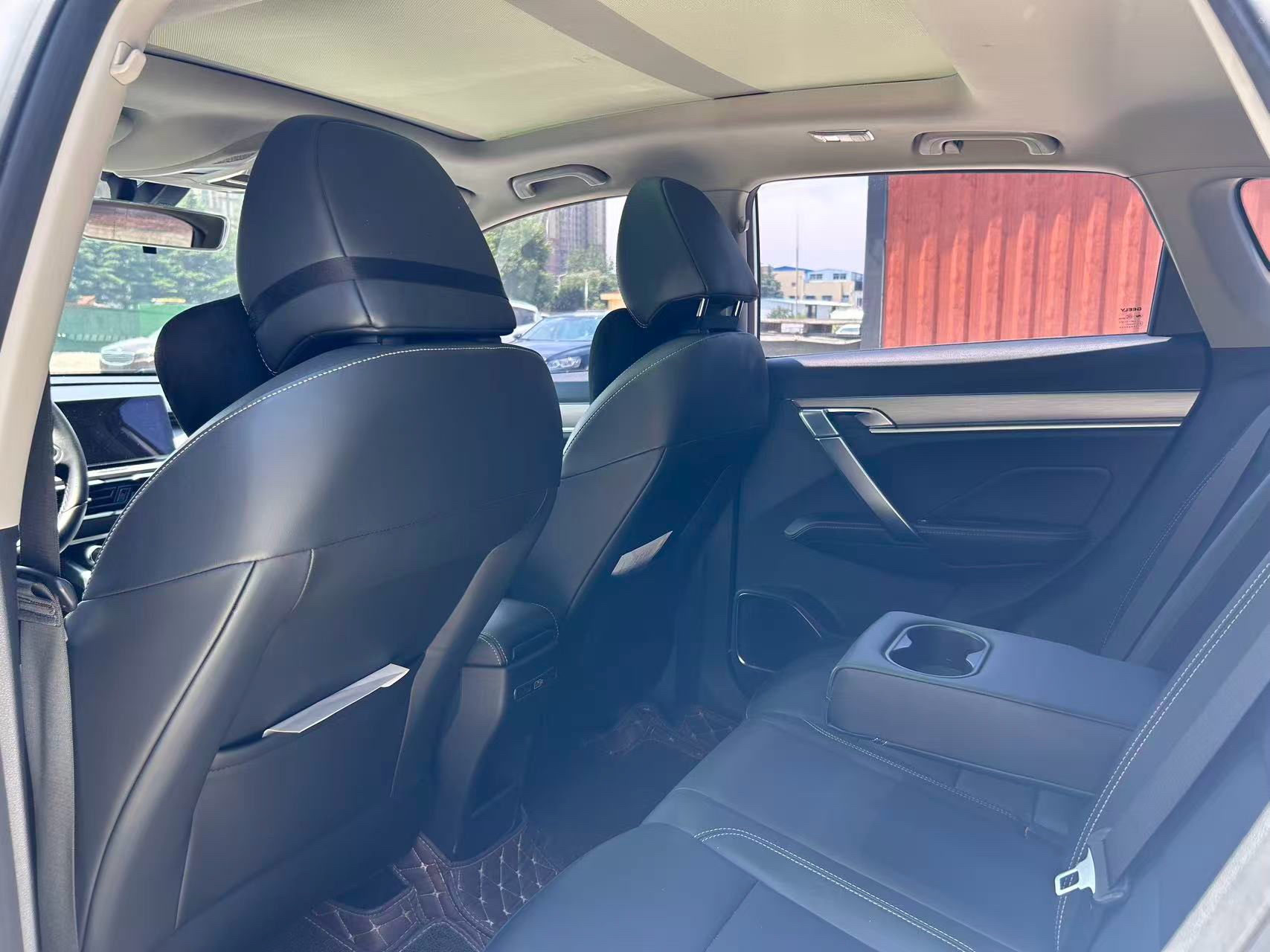 GEELY Coolray 2020 car image #8