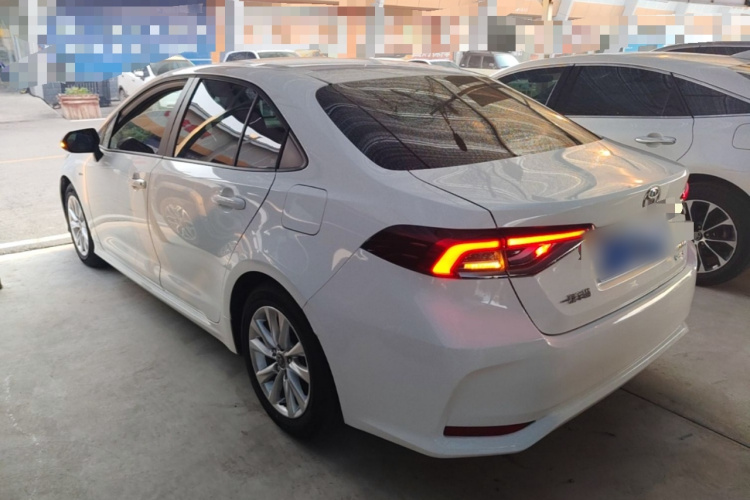 Toyota Corolla 2024 صورة سيارة #5