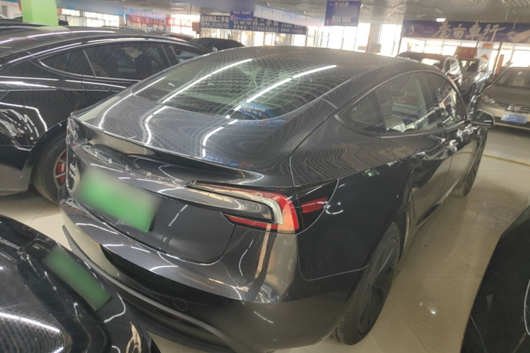 Tesla Model 3 2024 #7 Tesla Model 3 2024 immagine di auto #7