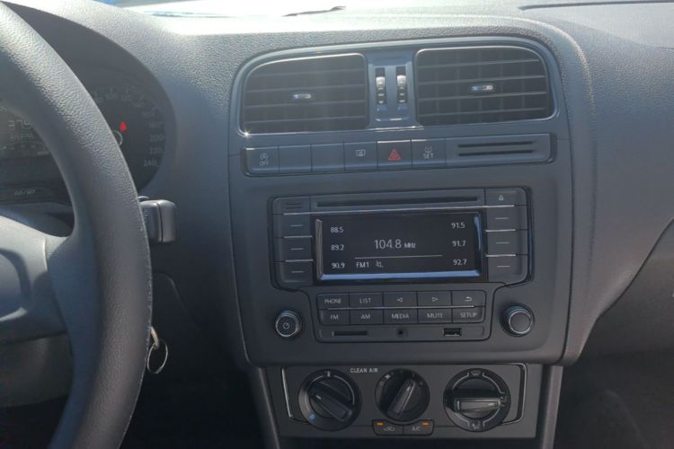 Volkswagen Polo 2018 #13 Volkswagen Polo 2018 car image #13