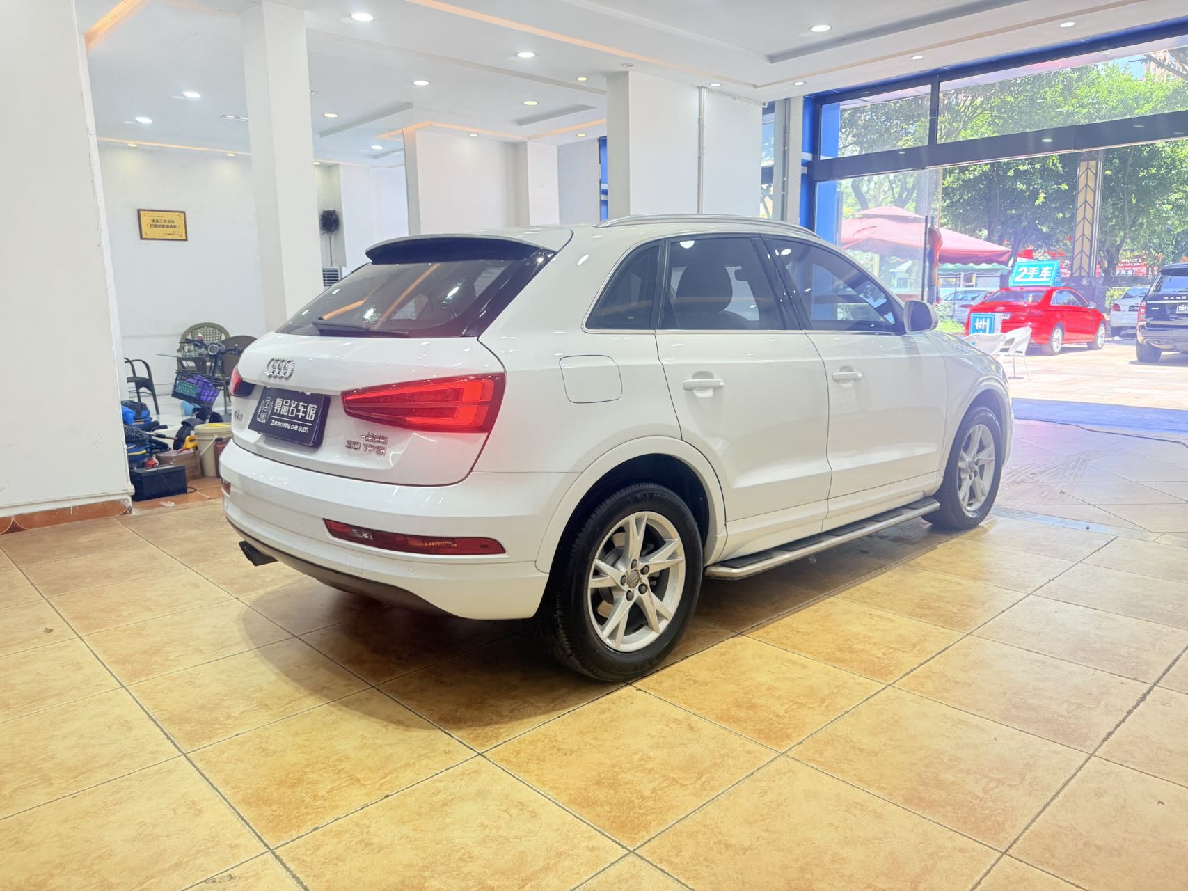 Audi Q3 2017 #4 Audi Q3 2017 car image #4