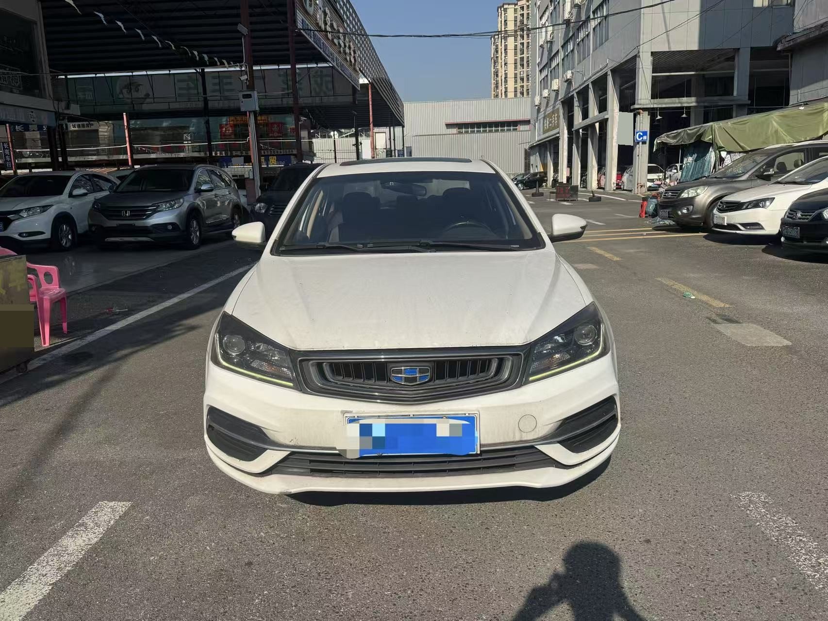 GEELY Emgrand 2019 #2 GEELY Emgrand 2019 car image #2