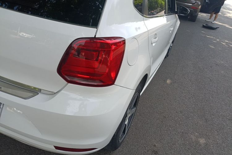 Volkswagen Polo 2016 #8 Volkswagen Polo 2016 car image #8