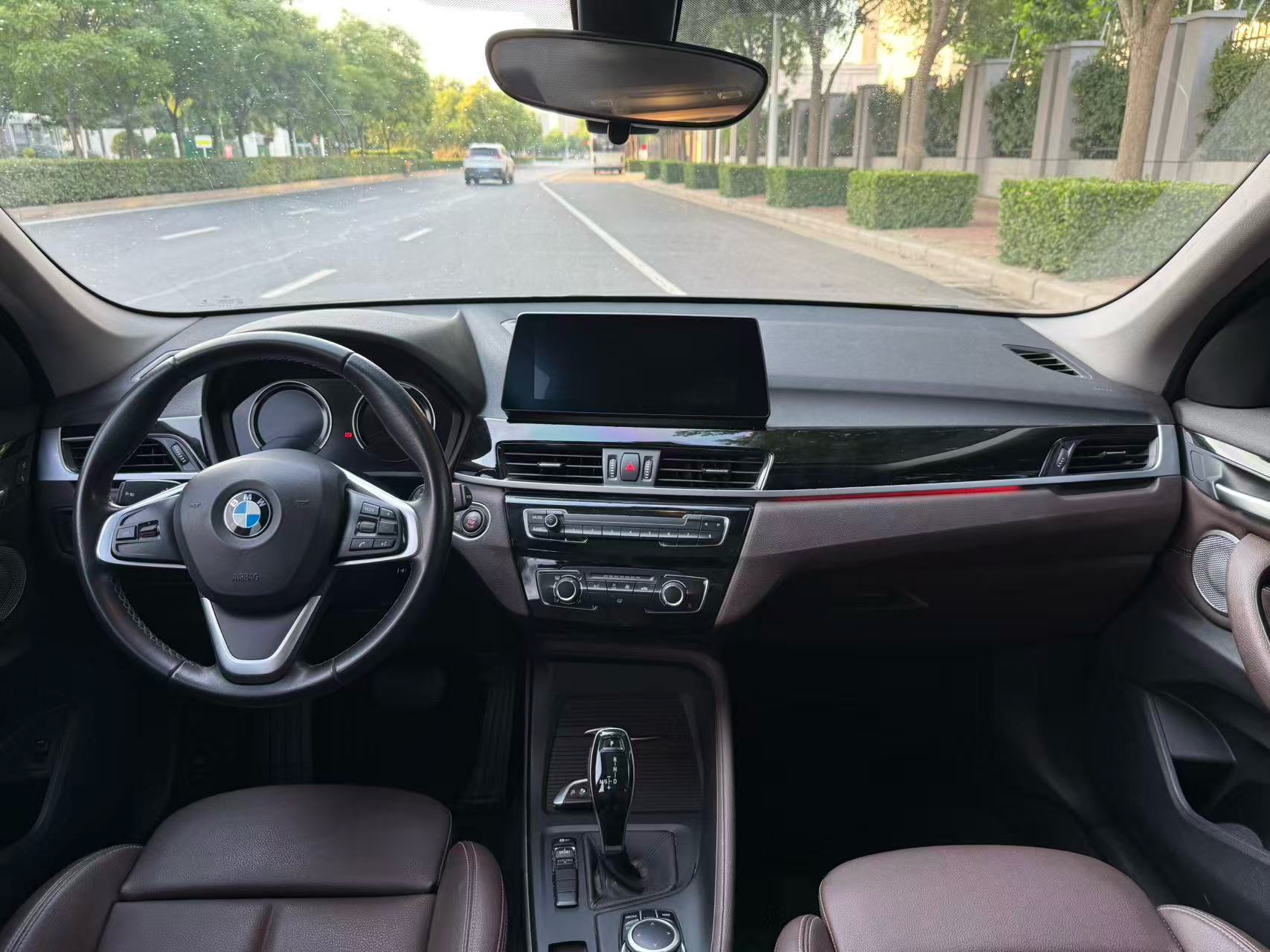 BMW X1 2021 #8 BMW X1 2021 صورة سيارة #8