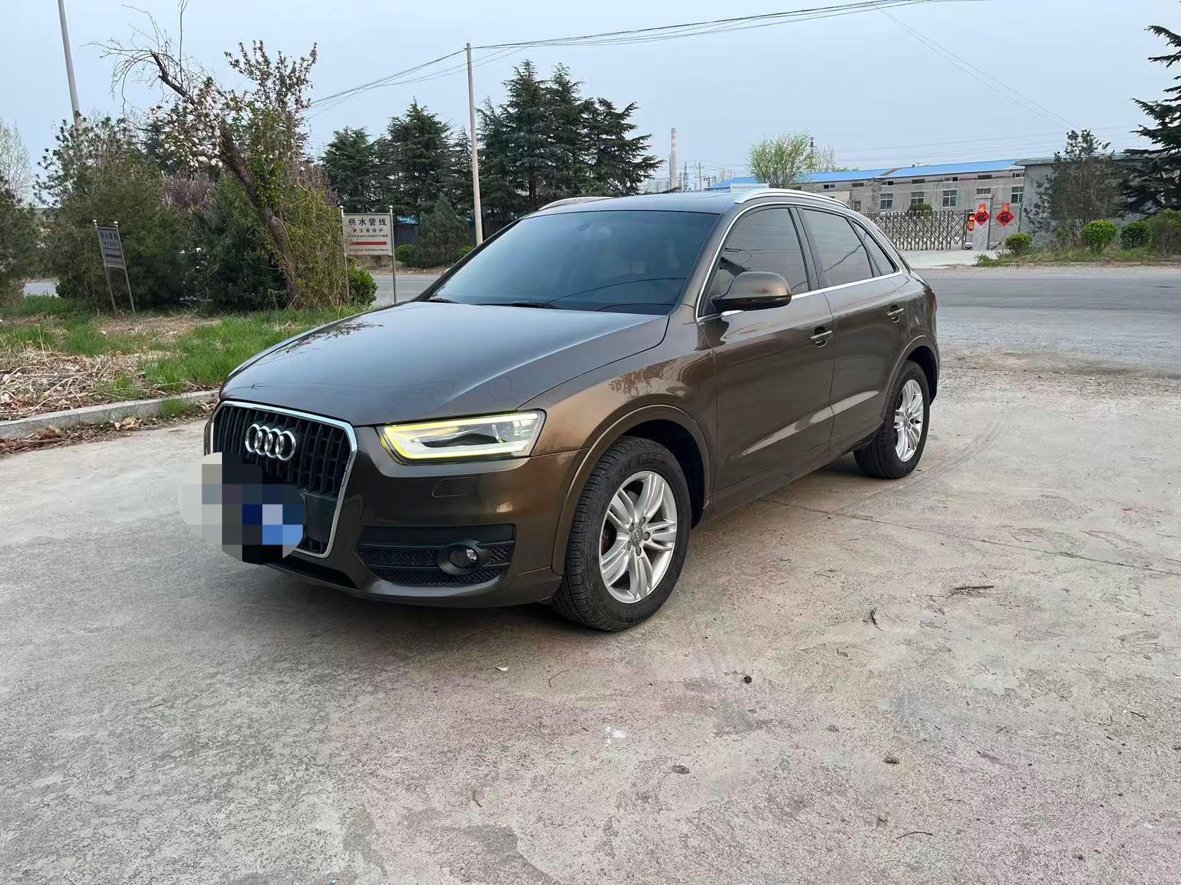 Audi Q3 2013 car image 
