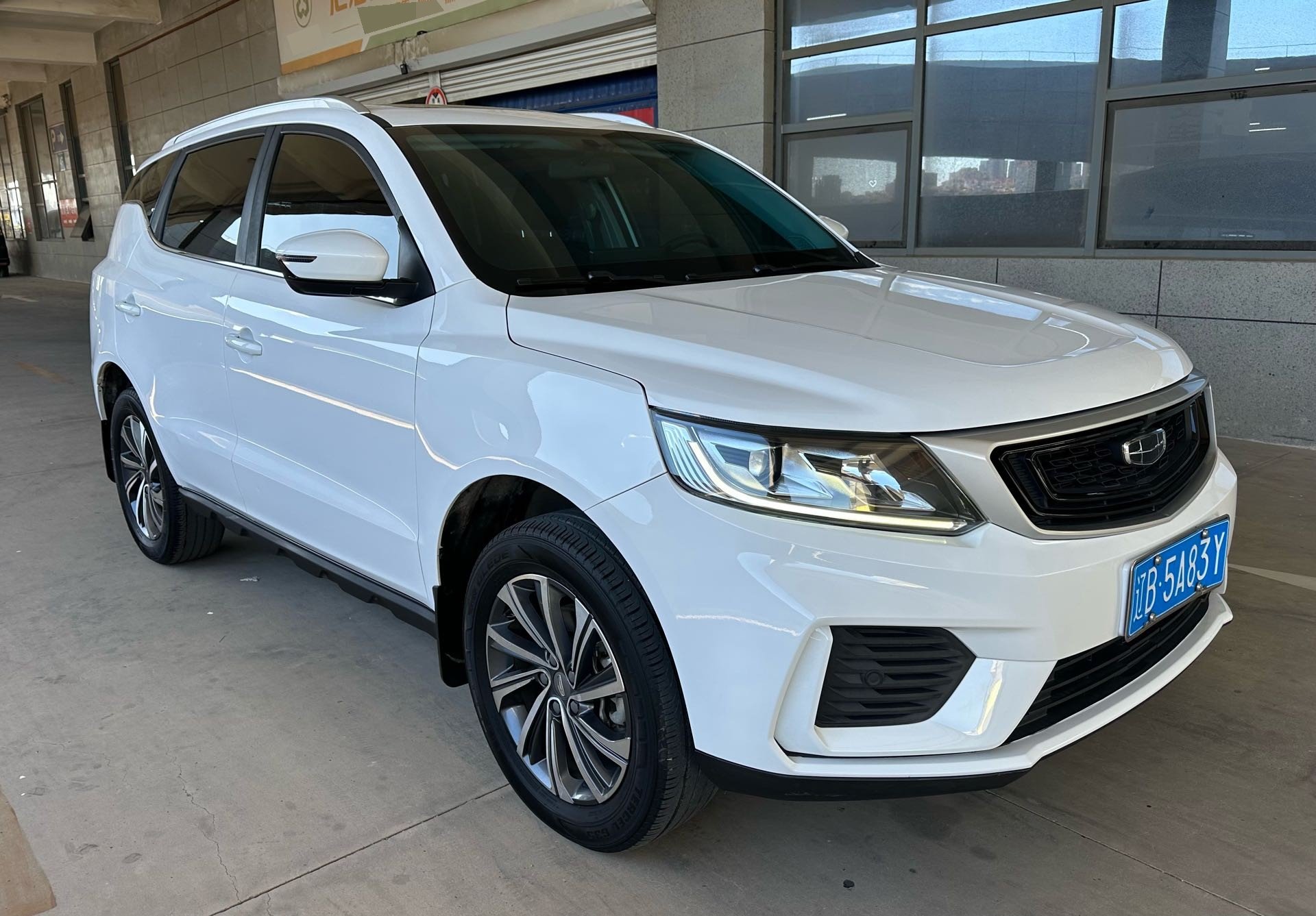 GEELY Vision X6 2021 immagine di auto #3