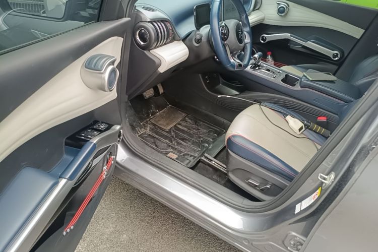 BYD Yuan Plus 2022 #16 BYD Yuan Plus 2022 car image #16
