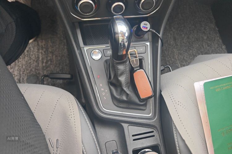 Volkswagen Lavida 2017 car image #16