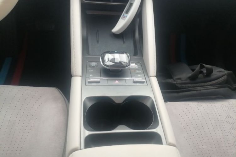 BYD YuanUP 2024 #14 BYD YuanUP 2024 car image #14