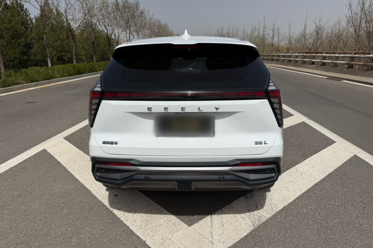 GEELY Boyue L 2024 image de voiture #7