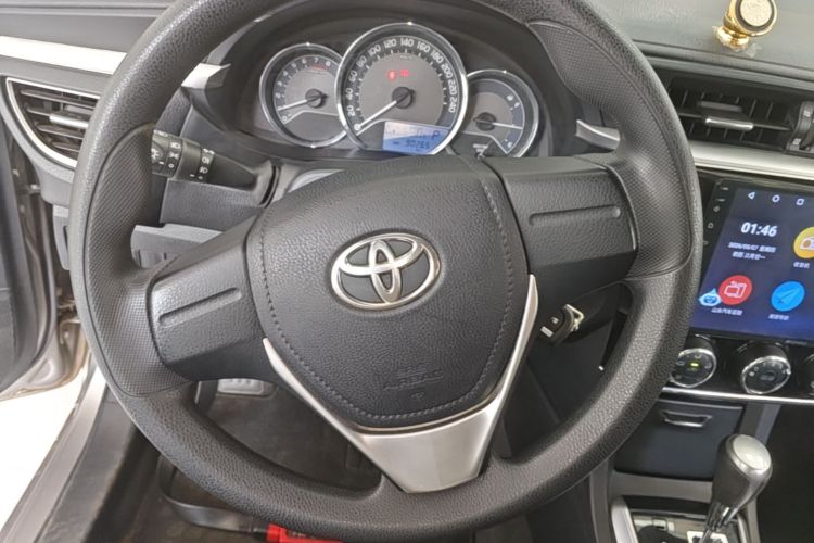 Toyota Corolla 2016 #11 Toyota Corolla 2016 car image #11