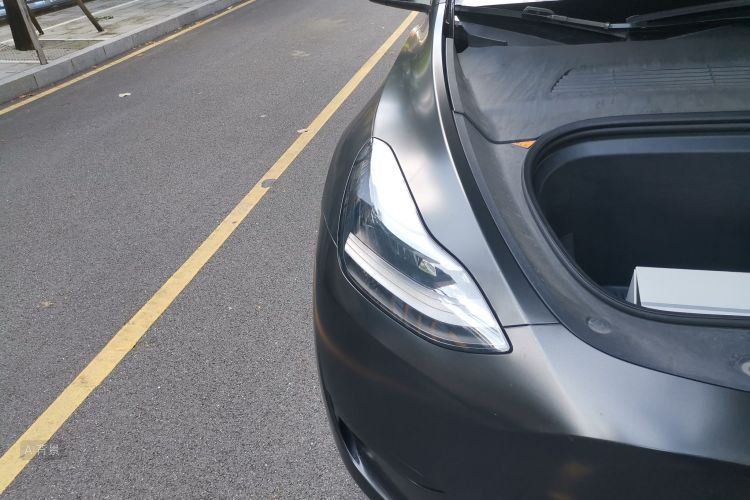 Tesla Model Y 2022 #8 Tesla Model Y 2022 immagine di auto #8