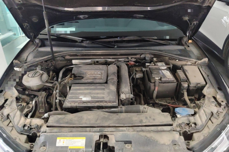 Audi A3 2019 car image #22