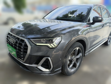 Audi Q3 2022 Audi Q3 2022 immagine di auto