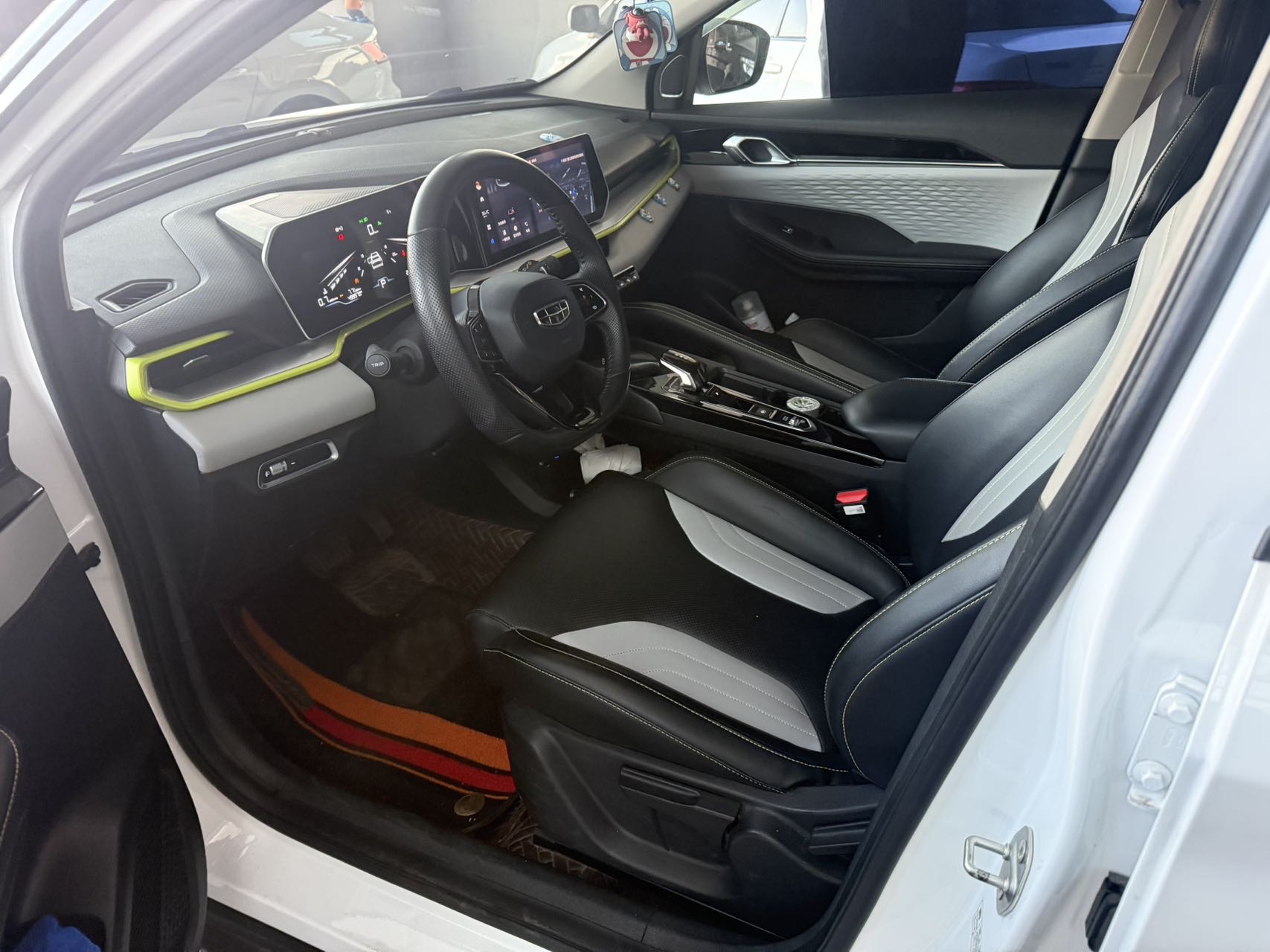 GEELY Coolray 2024 #3 GEELY Coolray 2024 صورة سيارة #3