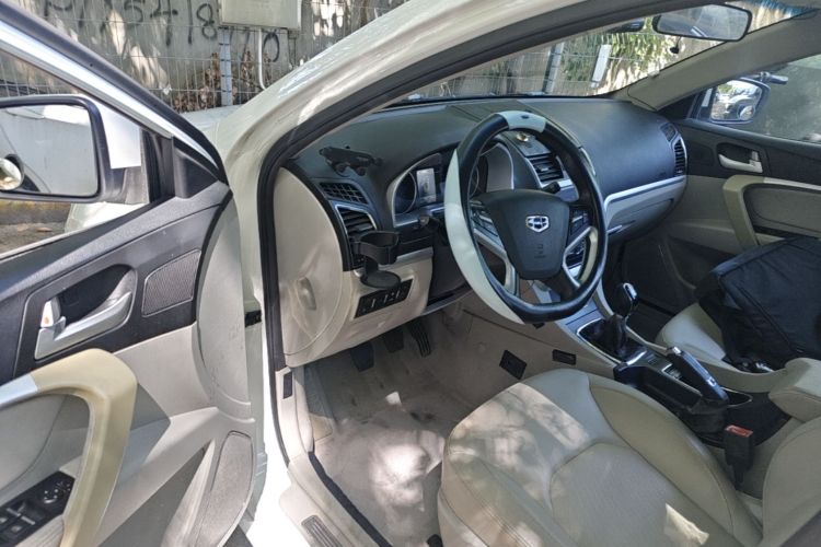GEELY Emgrand 2015 #18 GEELY Emgrand 2015 car image #18