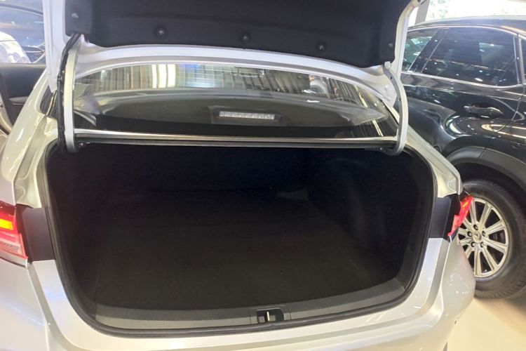 Toyota Corolla 2021 car image #19