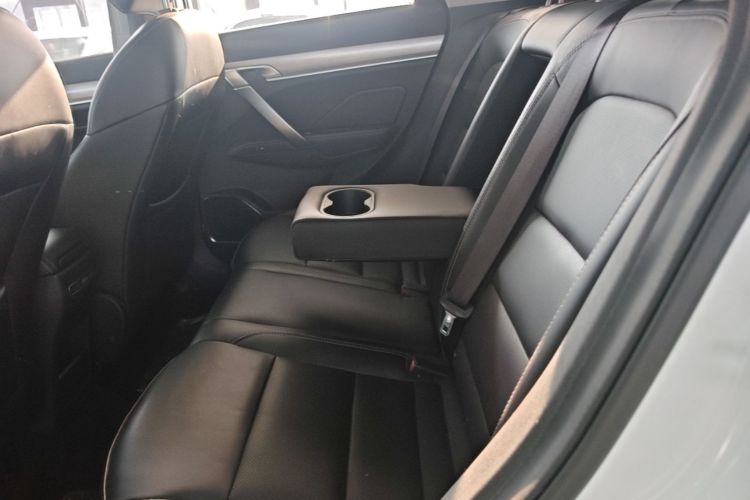 GEELY Coolray 2019 car image #13