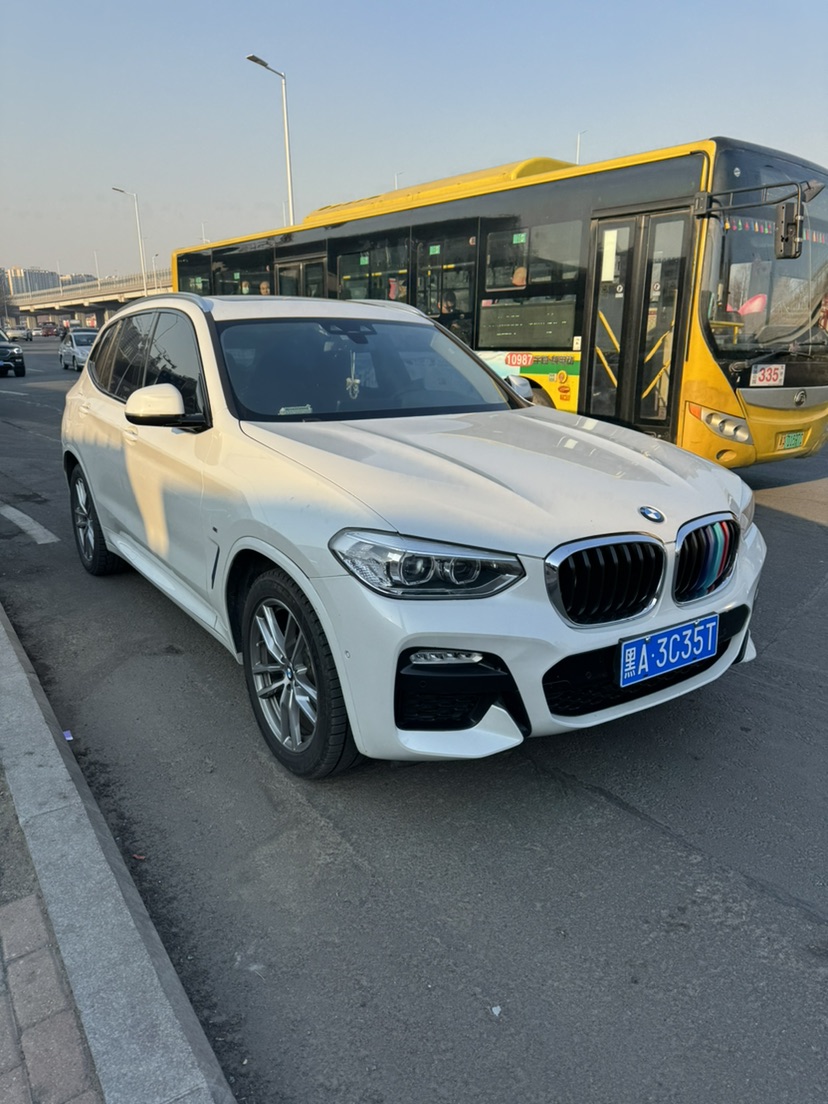 BMW X3 2018 #3 BMW X3 2018 car image #3