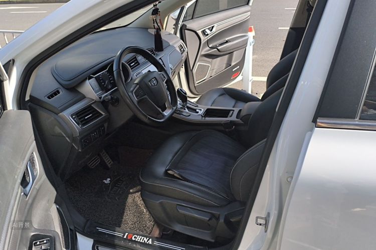 GEELY Emgrand GS 2017 car image #17