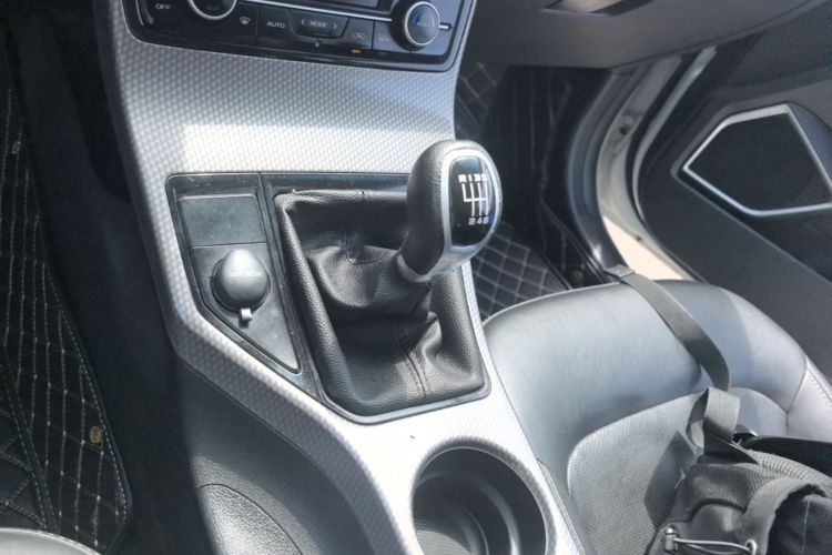 GEELY Emgrand GS 2017 #14 GEELY Emgrand GS 2017 imagem de carro #14