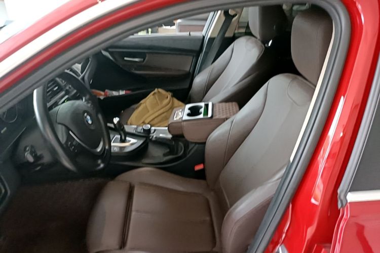 BMW 3 Series 2018 #17 BMW 3 Series 2018 car image #17