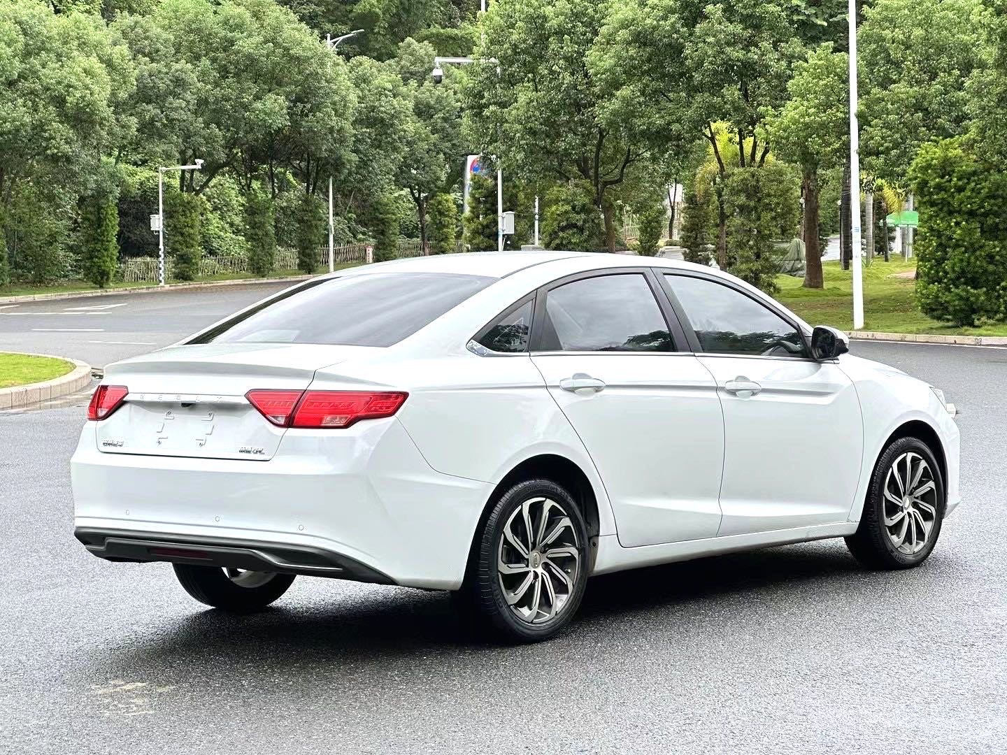GEELY Emgrand GL 2020 #5 GEELY Emgrand GL 2020 car image #5