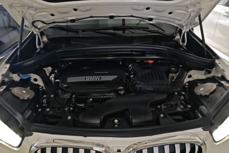 BMW X1 2021 car image #20