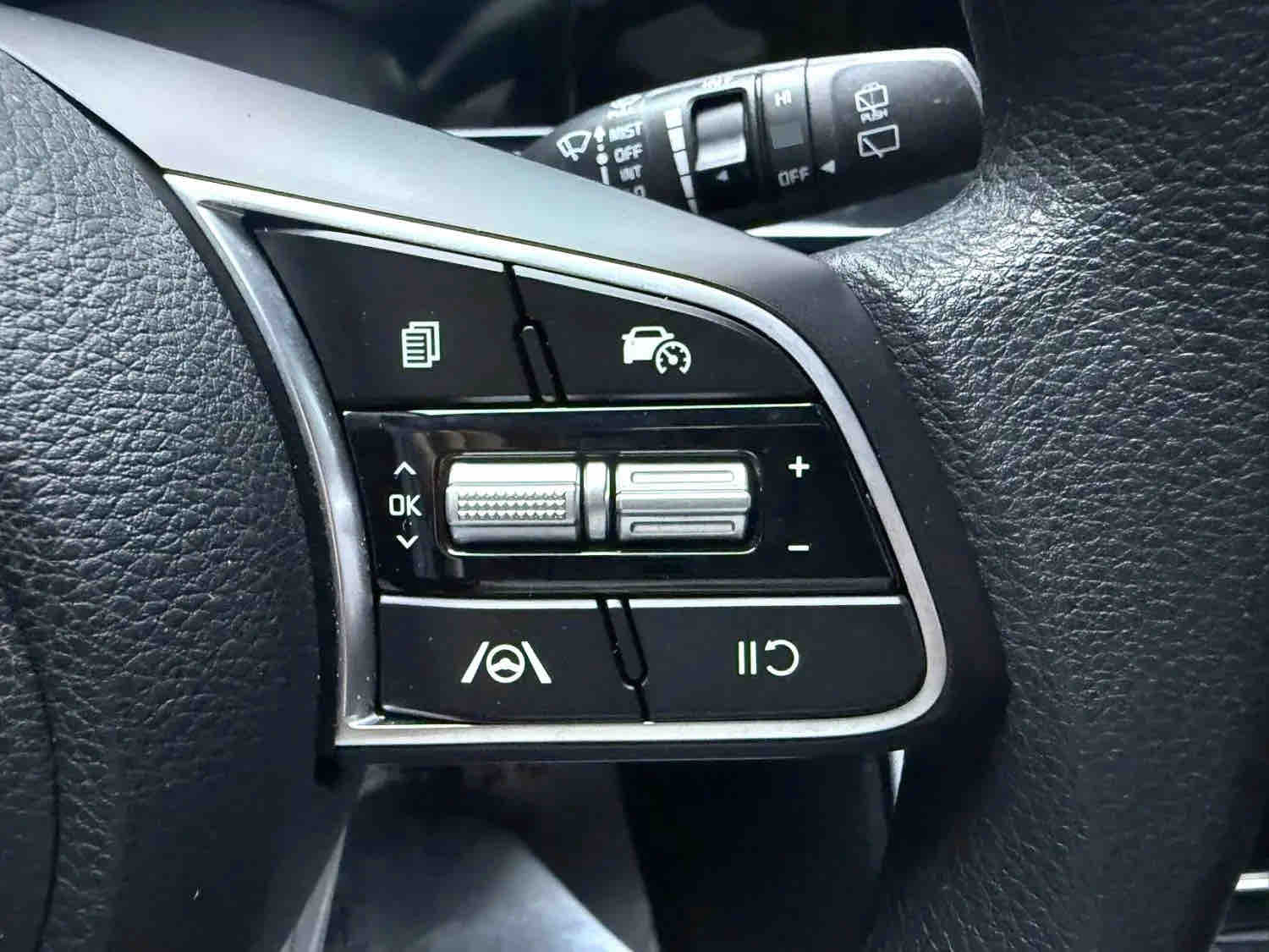 Kia Seltos 2023 #9 Kia Seltos 2023 car image #9